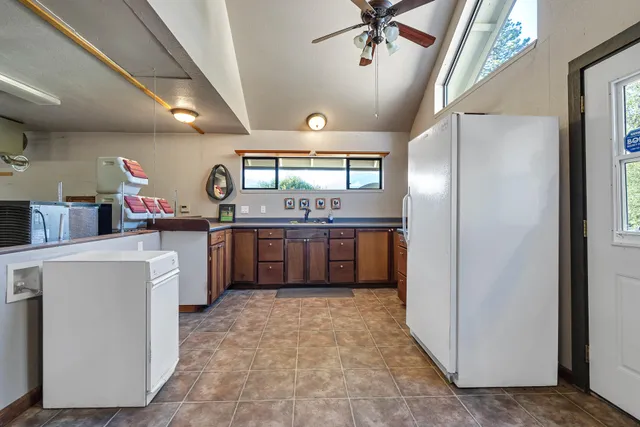 $1,150,000 | 42048 Wilcox Road, Hat Creek, CA 96040