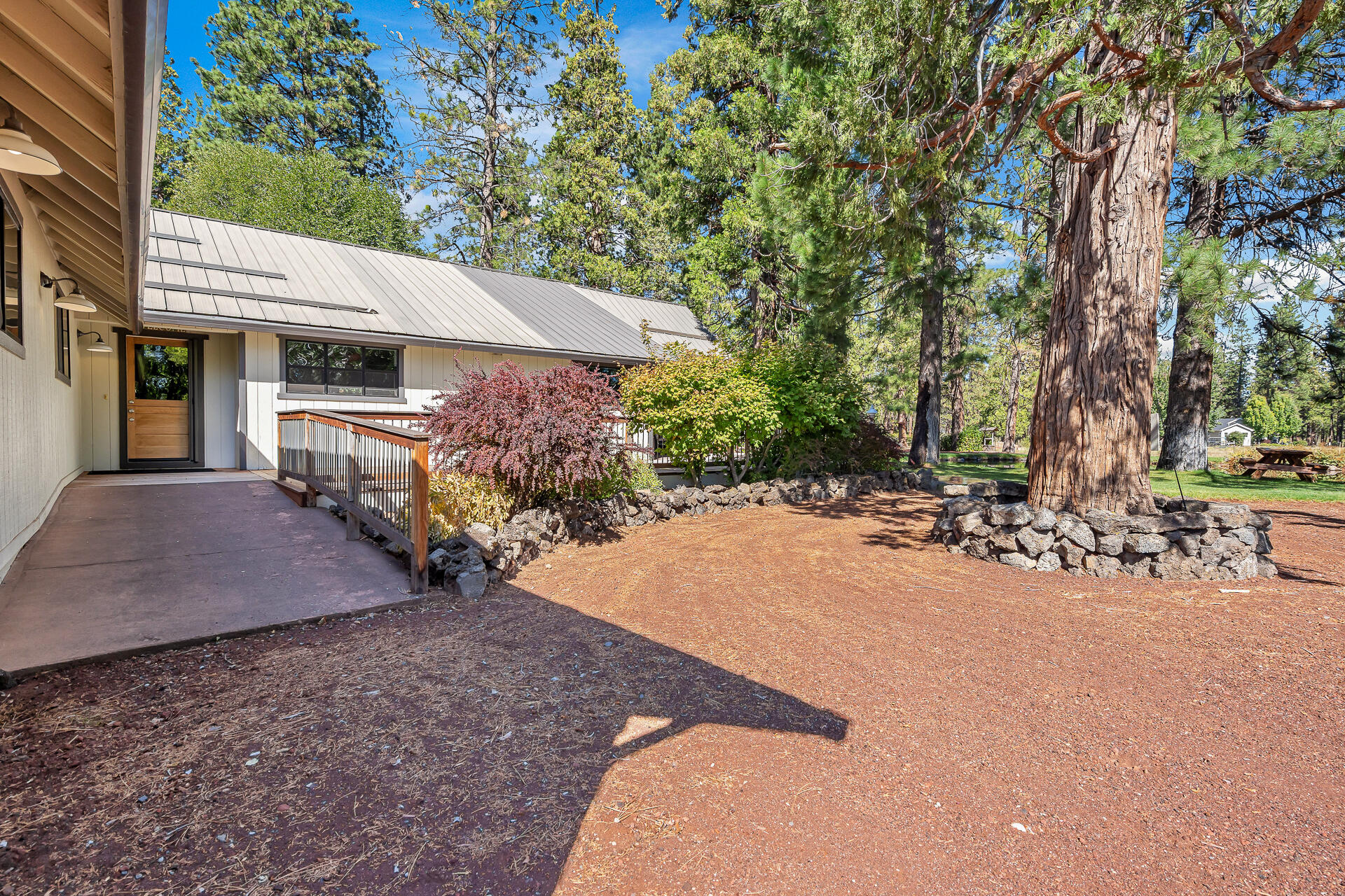 42048 Wilcox Road Hat Creek, CA 96040 - Photo 68 of 134 42048WilcoxRoad-126