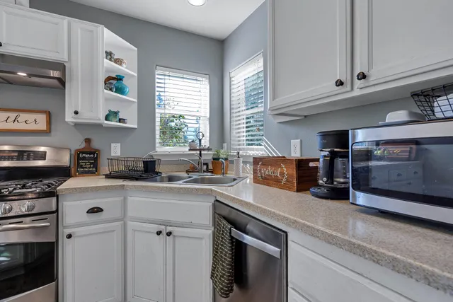 $1,150,000 | 42048 Wilcox Road, Hat Creek, CA 96040