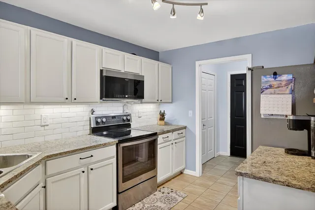 $325,000 | 291 Victoria Drive, Dexter, MI 48130