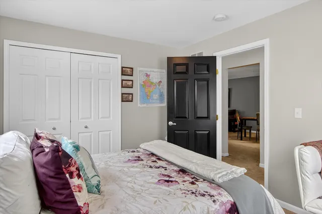 $325,000 | 291 Victoria Drive, Dexter, MI 48130