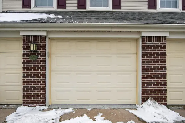 $325,000 | 291 Victoria Drive, Dexter, MI 48130