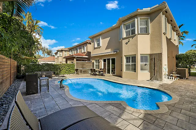 $5,500 | 7167 Ivy Crossing Lane, Boynton Beach, FL 33436