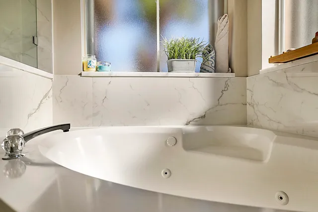 $5,500 | 7167 Ivy Crossing Lane, Boynton Beach, FL 33436