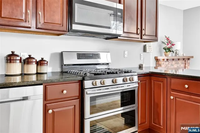 $4,400 | 499 Paramus Road, Paramus, NJ 07652