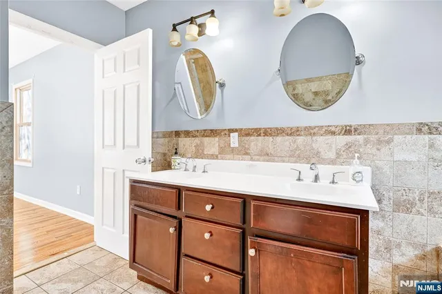 $4,400 | 499 Paramus Road, Paramus, NJ 07652