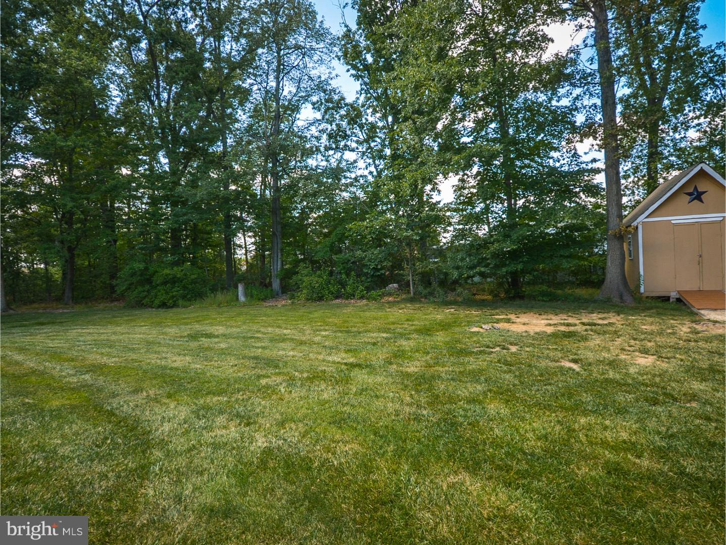 636 Griffiths Road Warrington, PA 18976 - Photo 22 of 25 Storage Shed