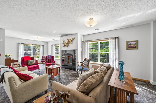 $185,000 | 2231 North Penn Place, Unit 120, North St. Paul, MN 55109