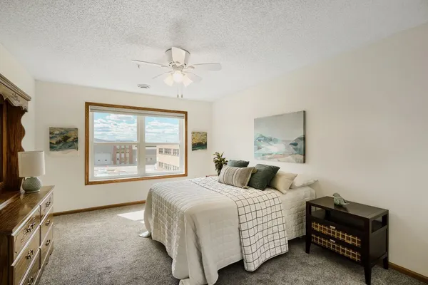 $185,000 | 2231 North Penn Place, Unit 120, North St. Paul, MN 55109