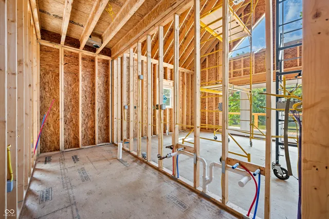 $469,900 | 1318 Forest Grove Lane, North Vernon, IN 47265