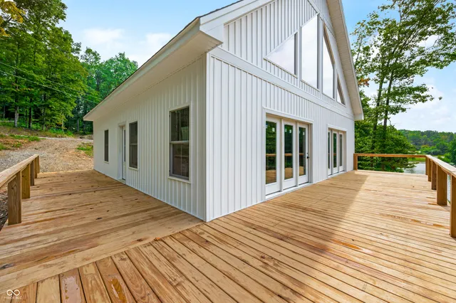 $469,900 | 1318 Forest Grove Lane, North Vernon, IN 47265