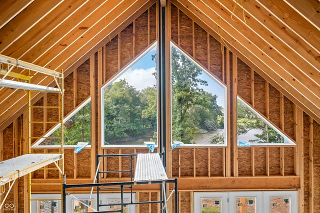 $469,900 | 1318 Forest Grove Lane, North Vernon, IN 47265