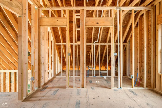 $469,900 | 1318 Forest Grove Lane, North Vernon, IN 47265