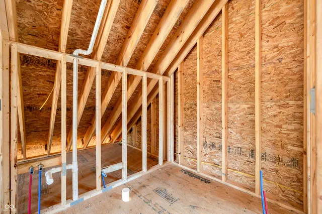 $469,900 | 1318 Forest Grove Lane, North Vernon, IN 47265