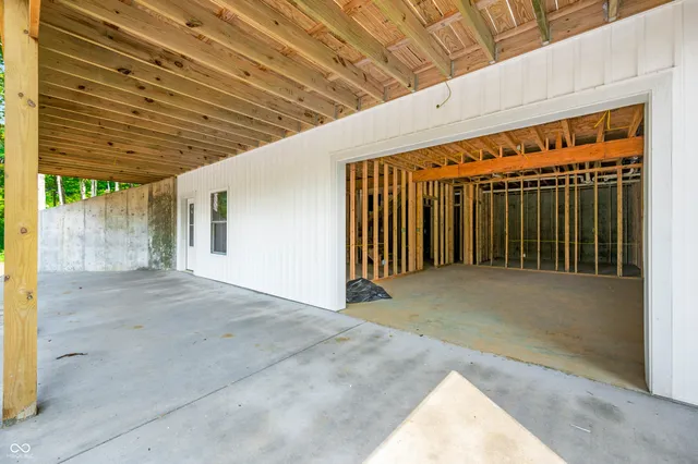 $469,900 | 1318 Forest Grove Lane, North Vernon, IN 47265