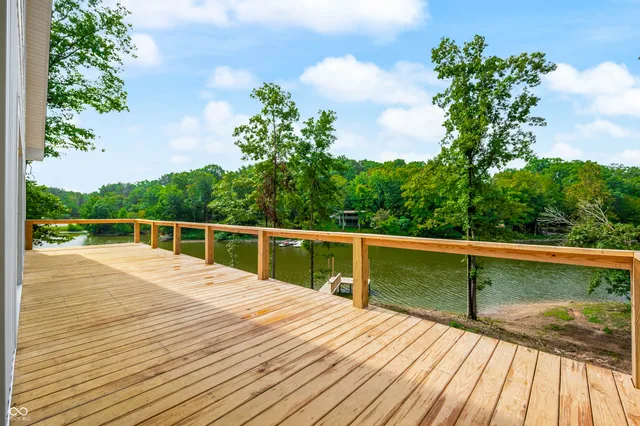 $469,900 | 1318 Forest Grove Lane, North Vernon, IN 47265