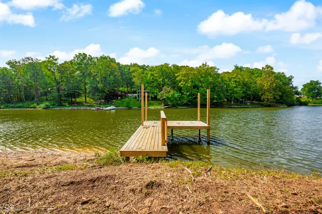 $469,900 | 1318 Forest Grove Lane, North Vernon, IN 47265