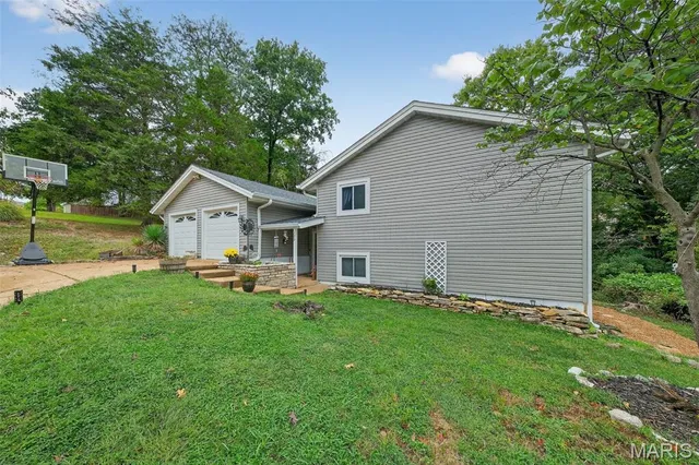 $295,000 | 126 Shaw Drive, Eureka, MO 63025