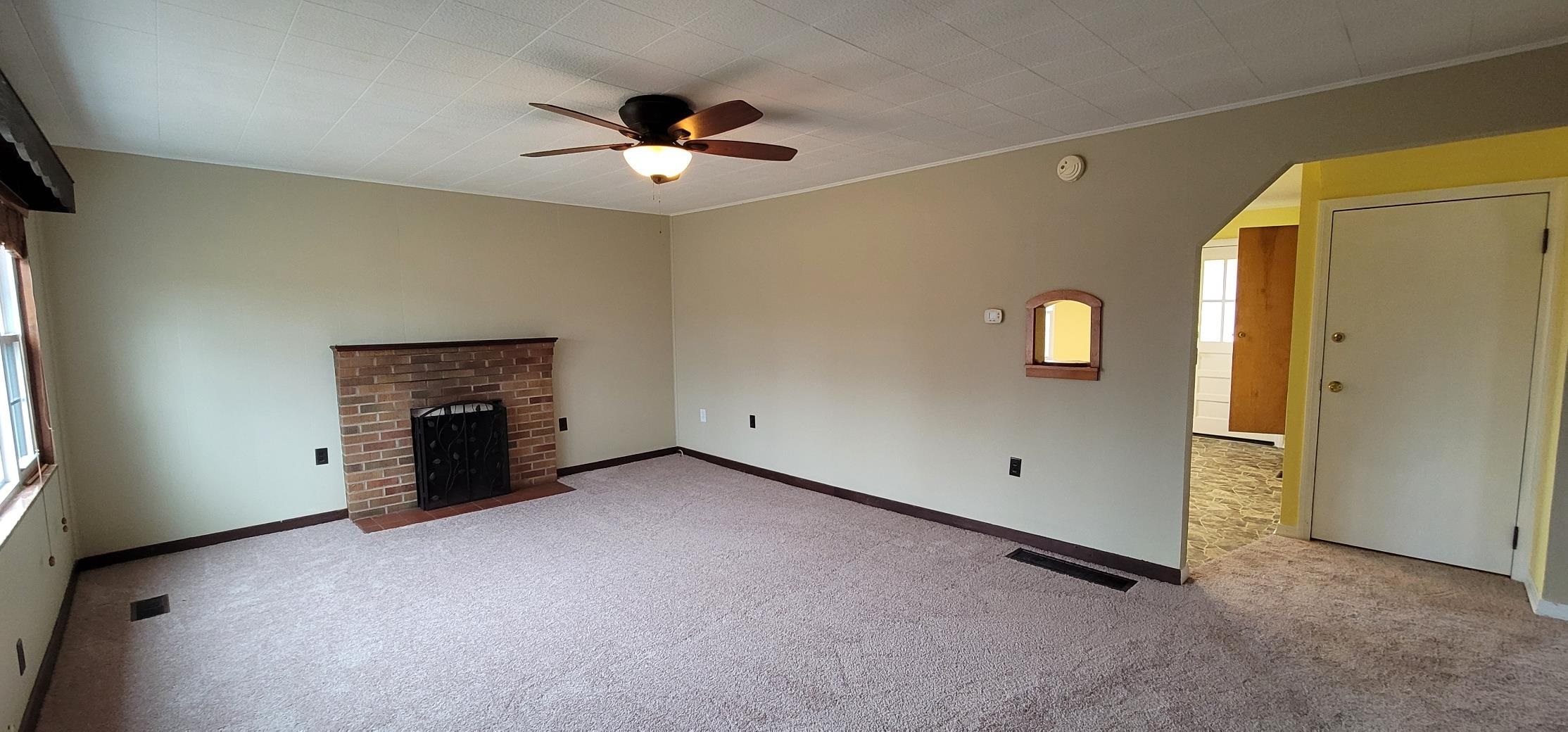2014 Caroline Road Flatwoods, KY 41139 - Photo 6 of 32