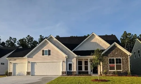$739,292 | 276 Huguenot Trail, Huger, SC 29450