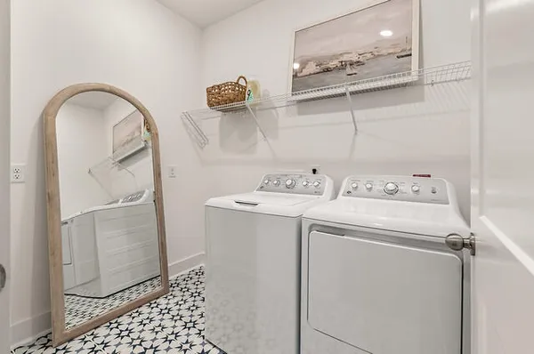 $739,292 | 276 Huguenot Trail, Huger, SC 29450