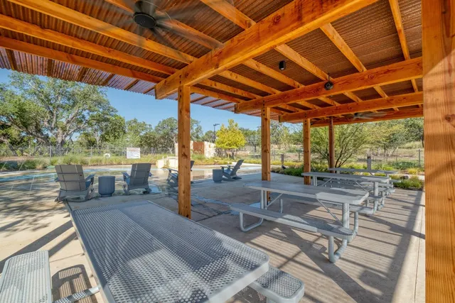 $585,000 | 128 Three Oaks Lane, Georgetown, TX 78628