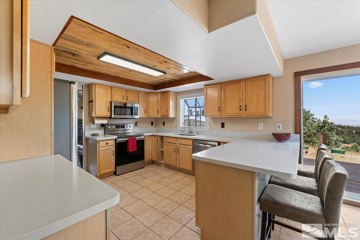 21470 Graves Road Reno, NV 89521 - Photo 3 of 37 Photo 12