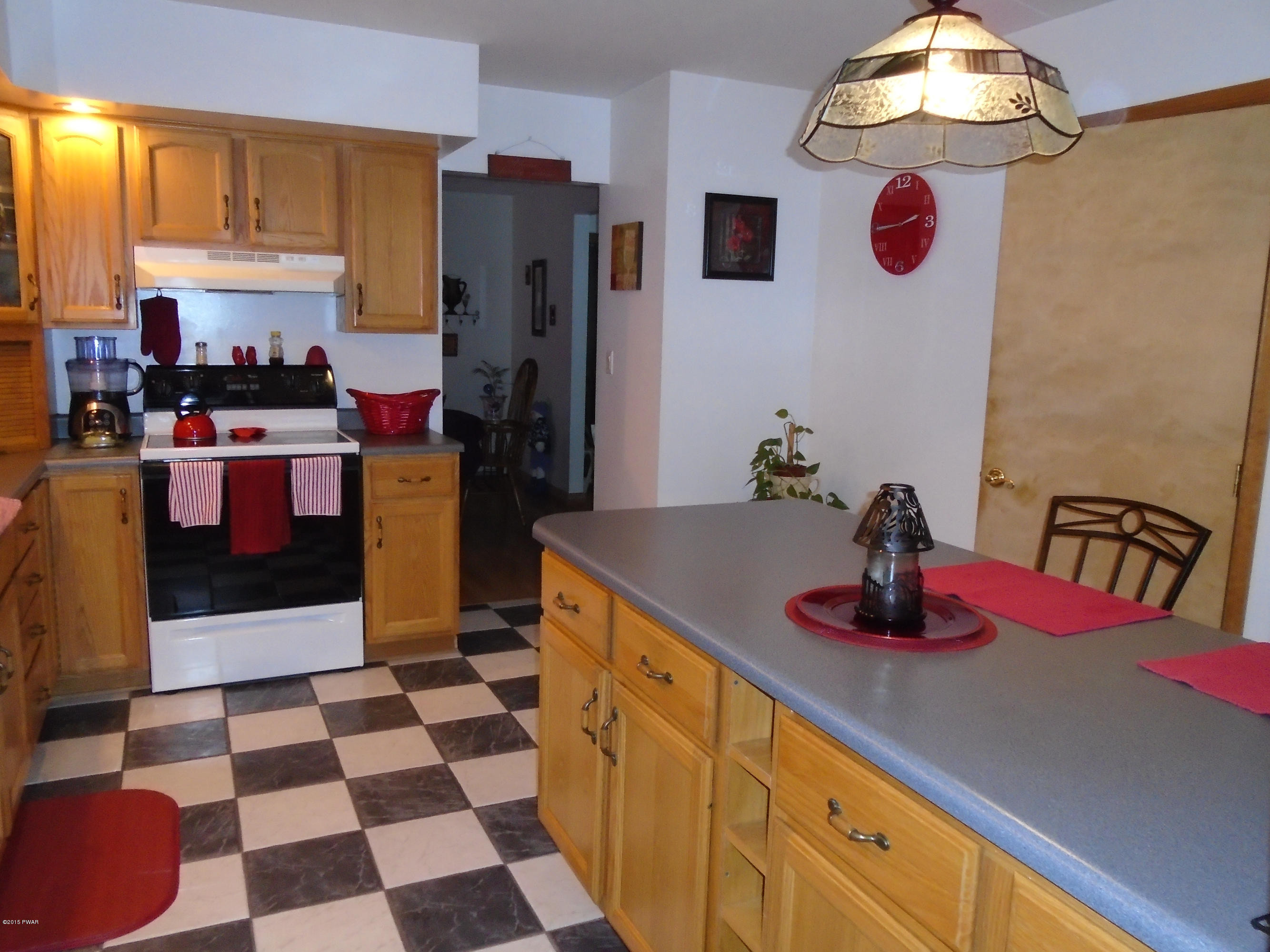 91 Bortree Road Moscow, PA 18444 - Photo 5 of 37