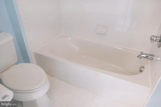 $3,300 | 25152 Sweet Myrtle Square, Aldie, VA 20105