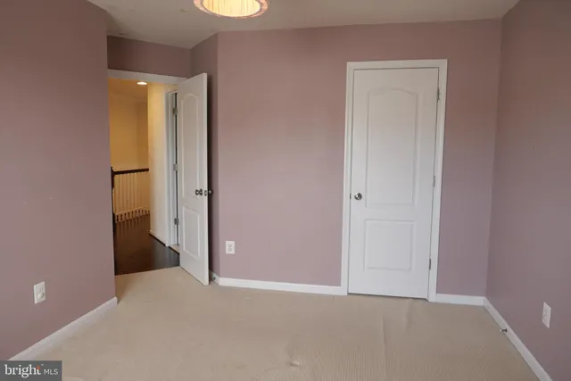 $3,300 | 25152 Sweet Myrtle Square, Aldie, VA 20105