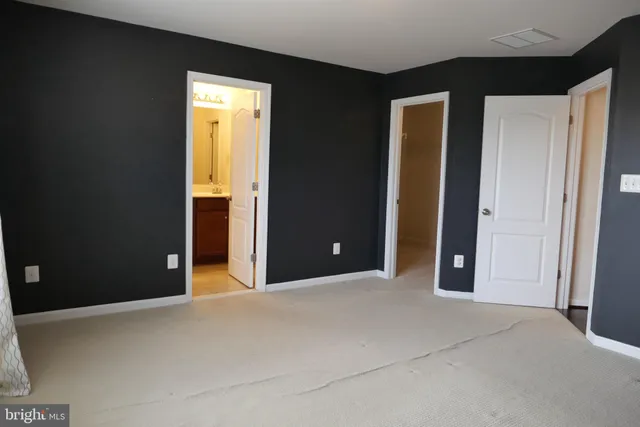 $3,300 | 25152 Sweet Myrtle Square, Aldie, VA 20105