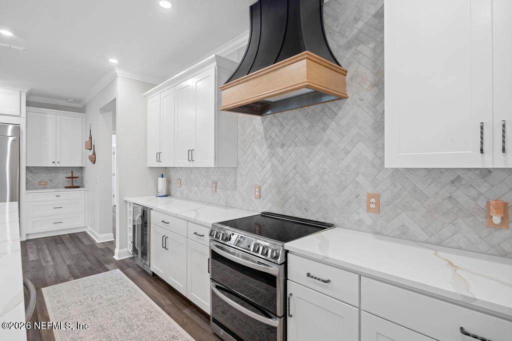 1479 Lake Foxmeadow Road Middleburg, FL 32068 - Photo 9 of 45 Custom Upgraded Kitchen