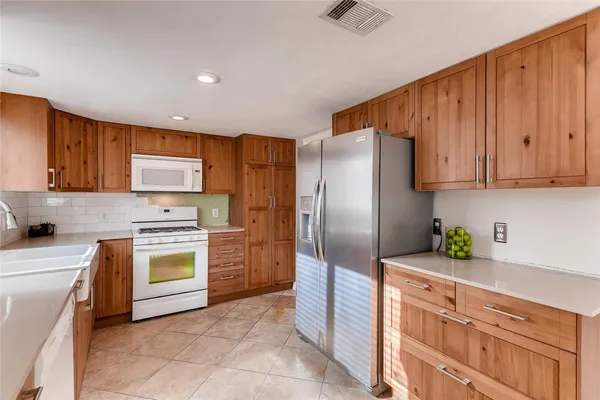 $2,350 | 8901 Jesse James Drive, Austin, TX 78748