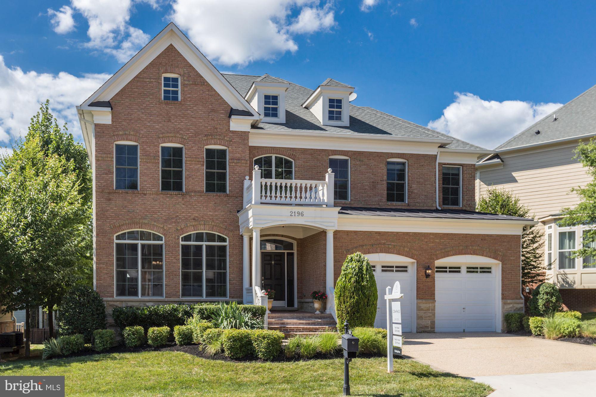 2196 Amber Meadows Drive Vienna, VA 22182 - Photo 2 of 43