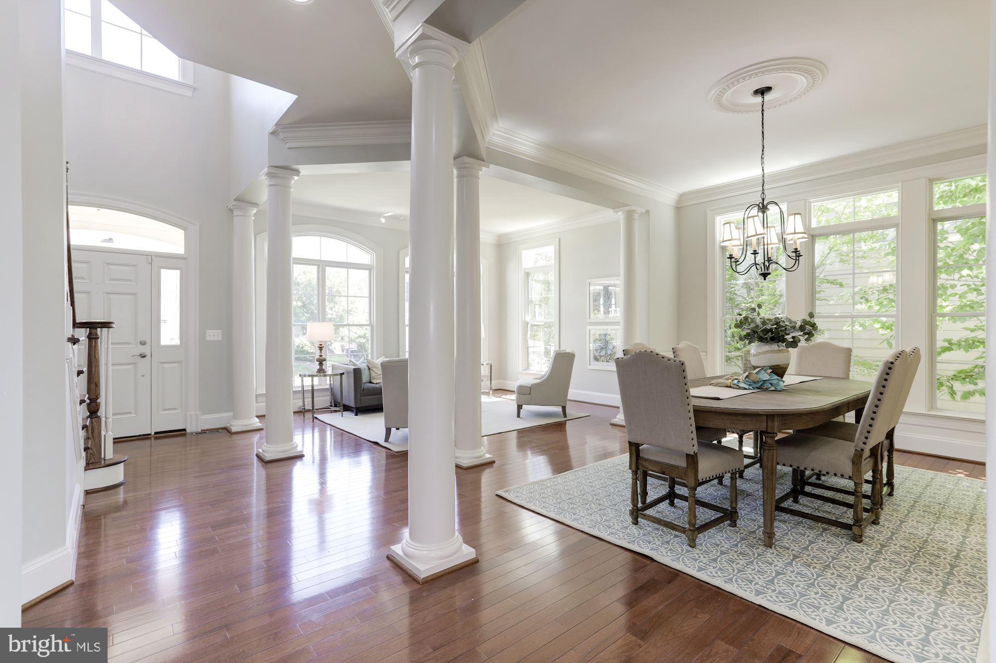 2196 Amber Meadows Drive Vienna, VA 22182 - Photo 4 of 43