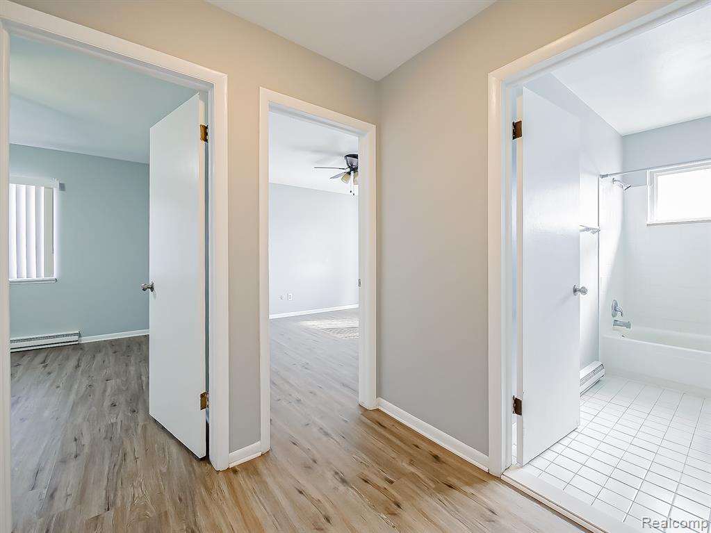 121 East Van Riper Road, Unit 6 Fowlerville, MI 48836 - Photo 15 of 23
