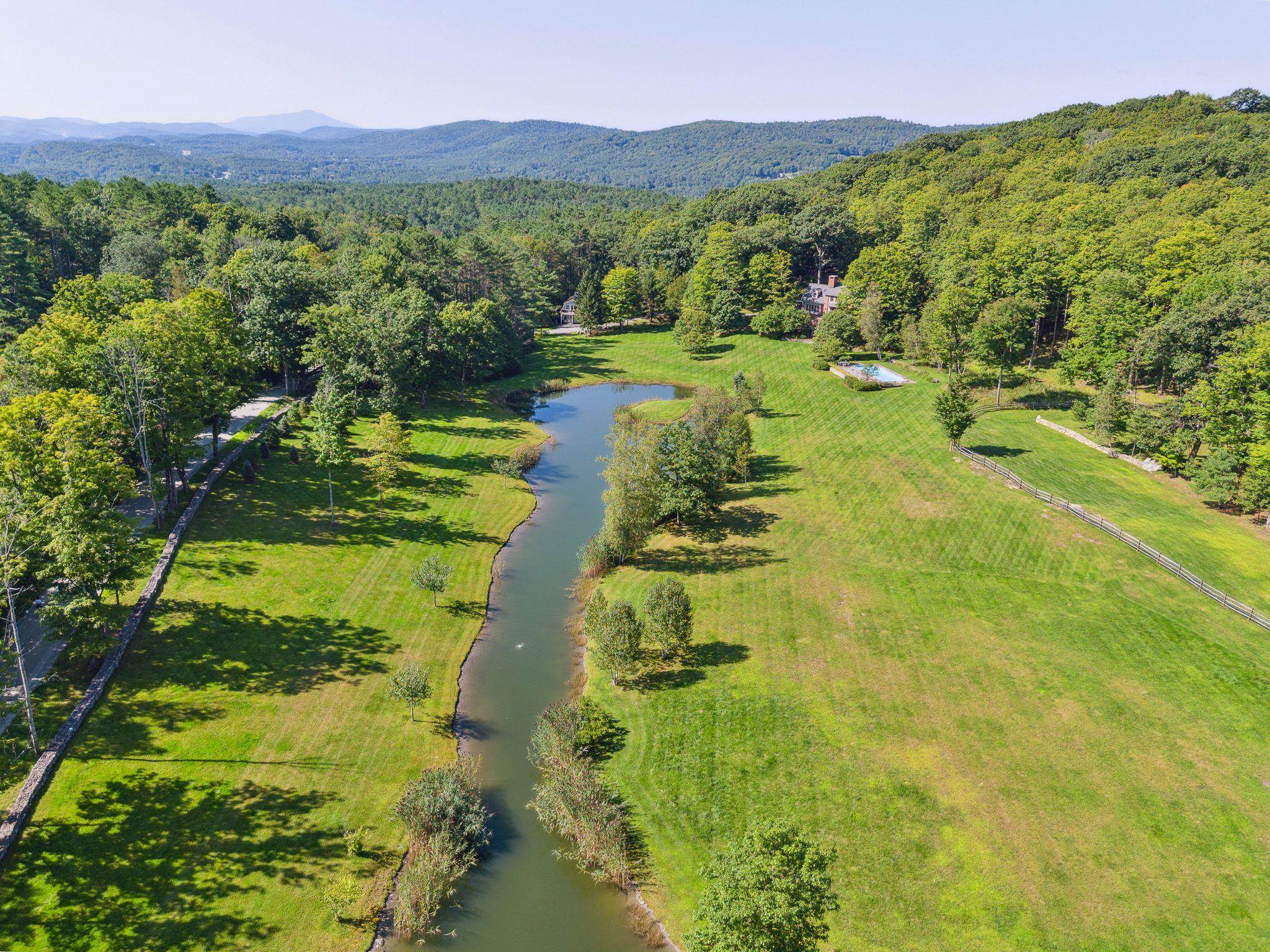 207 Willey Hill Road Norwich, VT 05055 - Photo 36 of 60