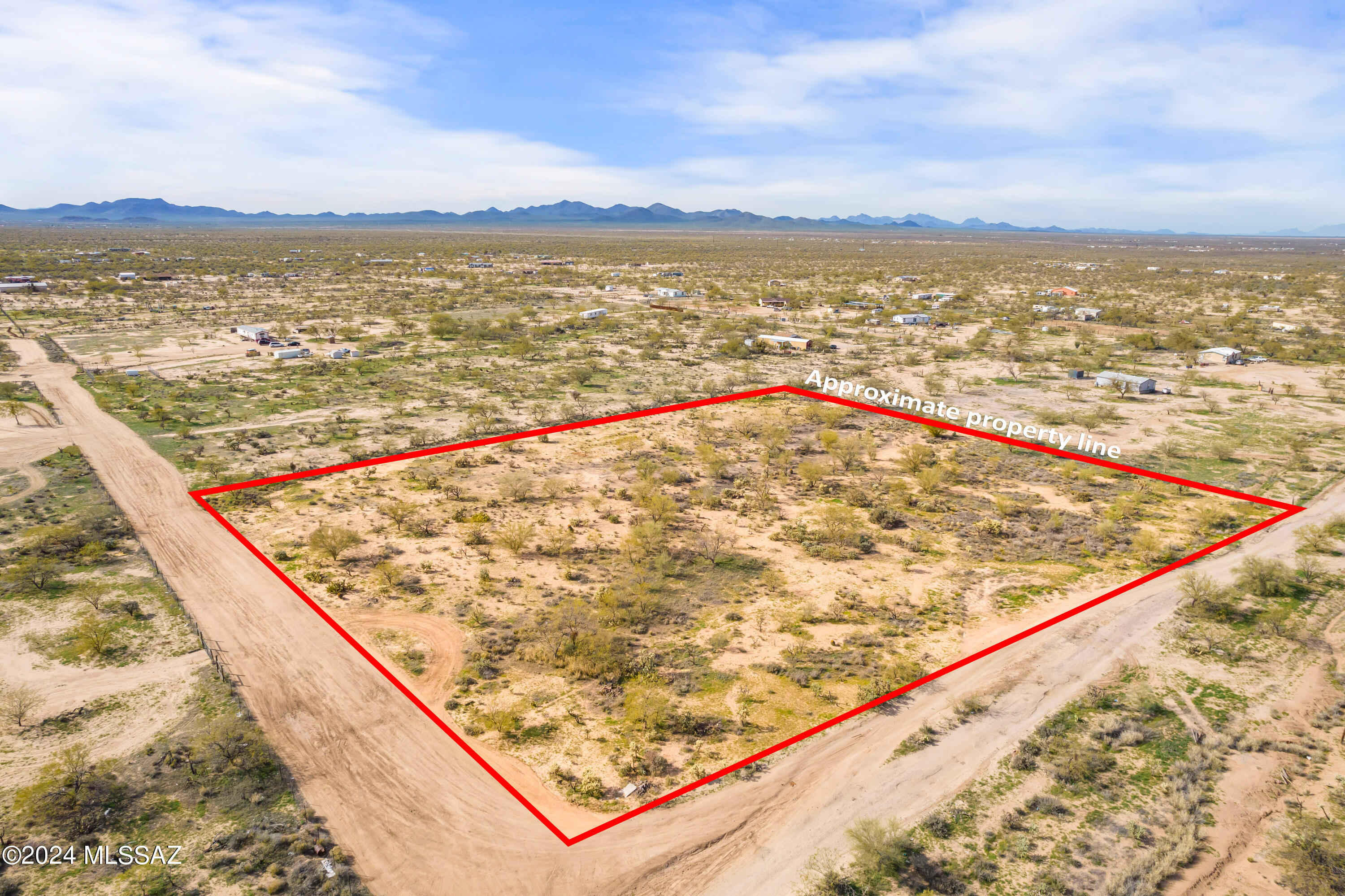 8884 South Marstellar Road Tucson, AZ 85736 - Photo 6 of 7 Gallery Image 6