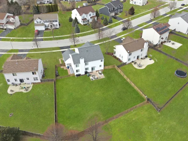 $489,900 | 2404 Sumac Drive, Yorkville, IL 60560