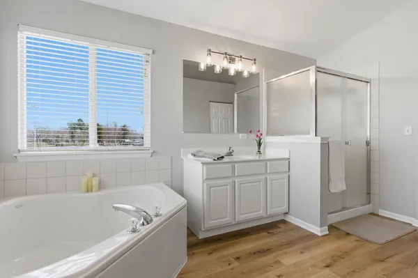 $489,900 | 2404 Sumac Drive, Yorkville, IL 60560