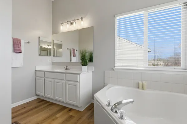 $489,900 | 2404 Sumac Drive, Yorkville, IL 60560