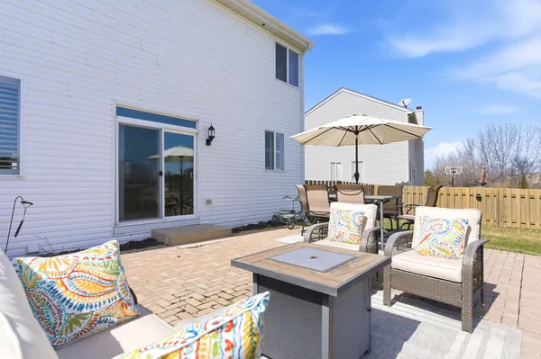 $489,900 | 2404 Sumac Drive, Yorkville, IL 60560