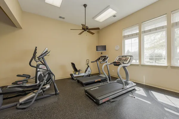 $489,900 | 2404 Sumac Drive, Yorkville, IL 60560