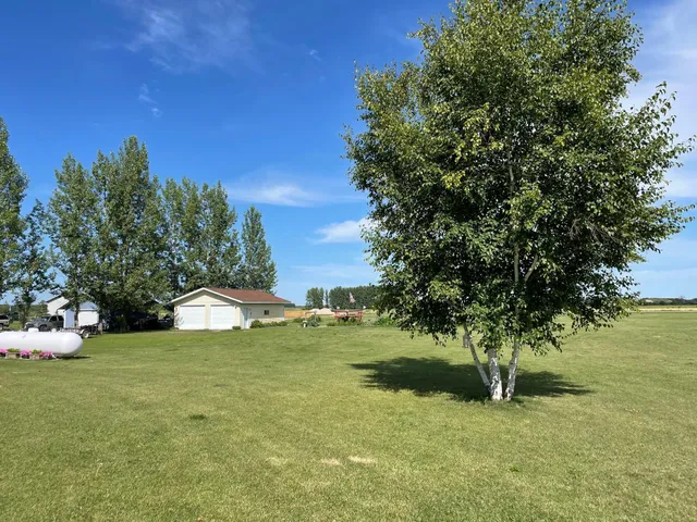 $389,900 | 29852 400th Avenue, Roseau, MN 56751