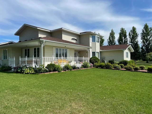 $389,900 | 29852 400th Avenue, Roseau, MN 56751