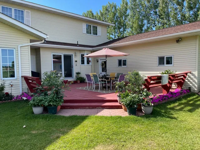 $389,900 | 29852 400th Avenue, Roseau, MN 56751