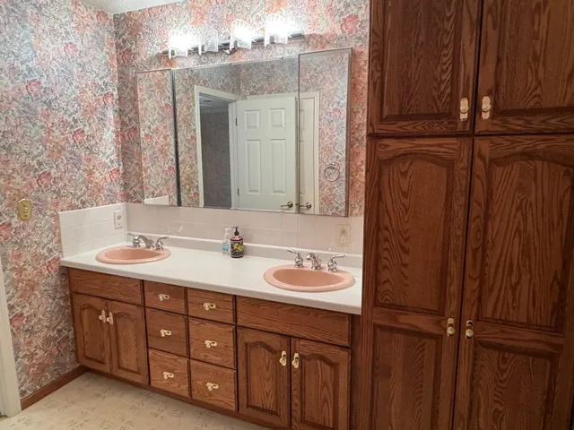 $389,900 | 29852 400th Avenue, Roseau, MN 56751