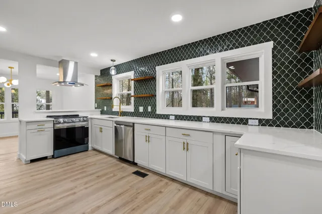 $775,000 | 3903 Kelly Drive, Durham, NC 27707