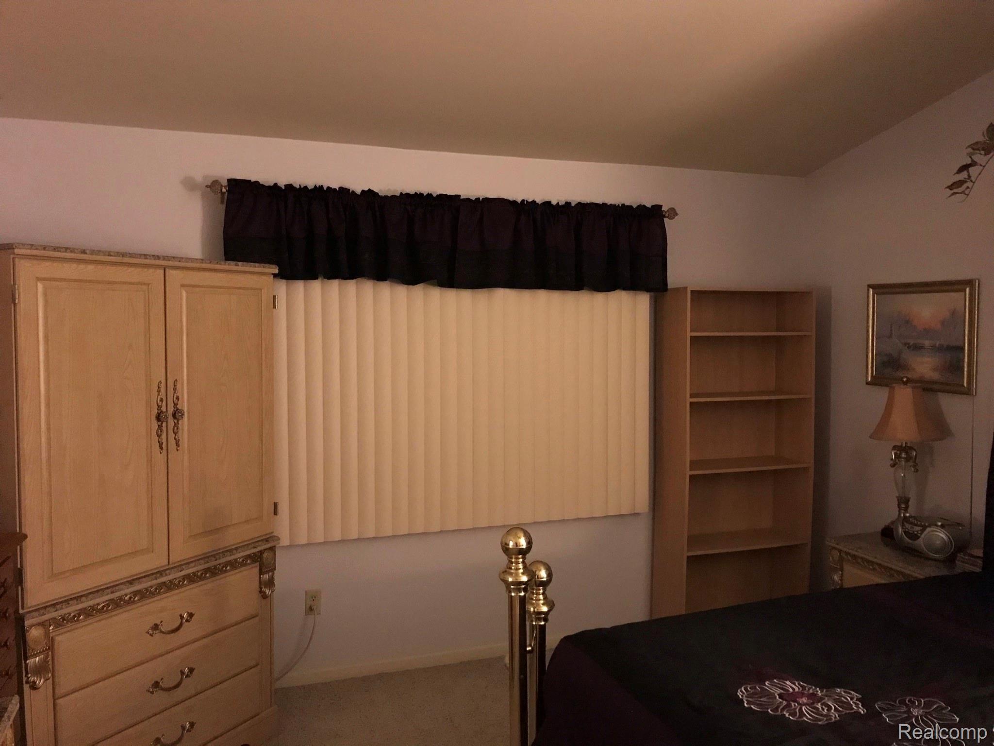 21587 Quail Ridge Drive Riverview, MI 48193 - Photo 18 of 31 qrc2nd2.JPEG