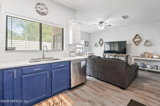 $1,825 | 5340 Brighton Park Lane, Jacksonville, FL 32210